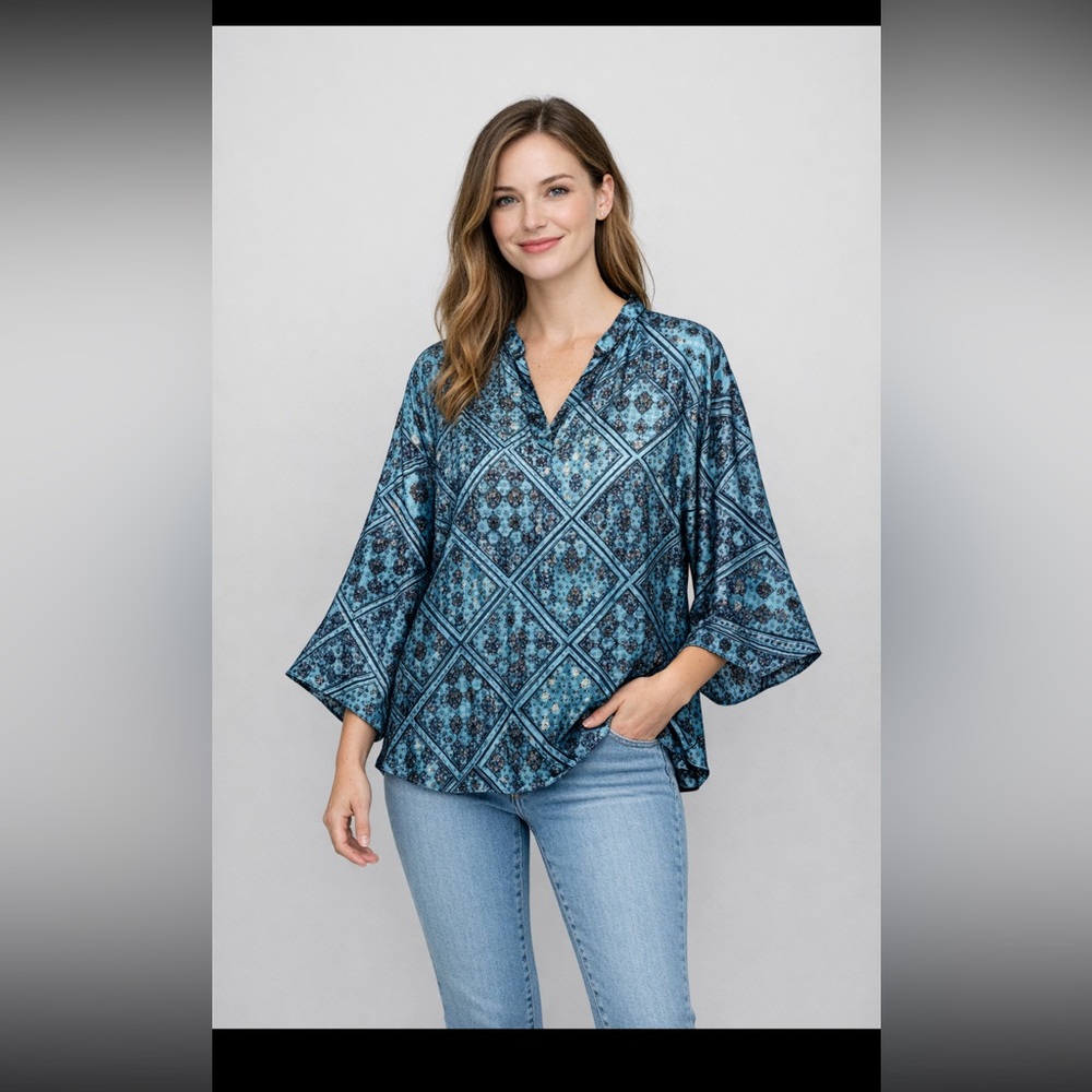 Lane Bryant Satin Popover Tunic Top Size 14 /16Blue Paisley Peasant Flare Sleeve